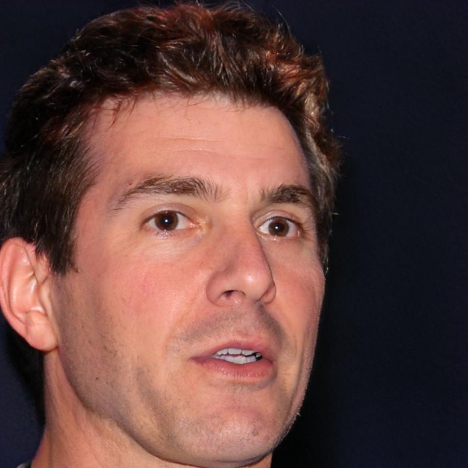 Портрет Дамира Есенгельдина